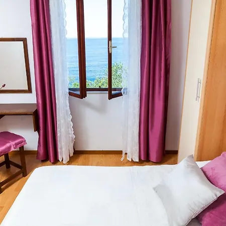Apartman Dajna Vela Luka